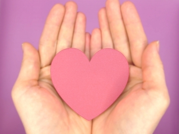 感情を言葉にしないパートナーとの関係を深める方法